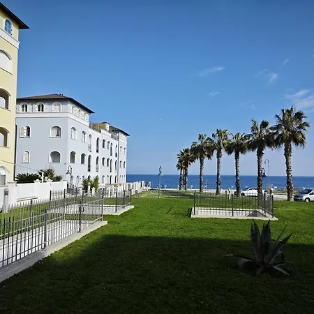 R17 - Portorecanati: Bilocale A Due Passi Dal Mare *